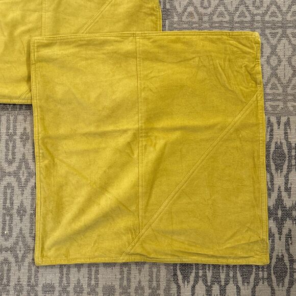 Lot 2 NEW West Elm Washed Cotton Velvet Pillow Cover 18”x18” Dark Horseradish - Picture 2 of 10